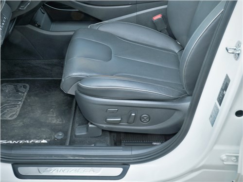 Hyundai Santa Fe - ваша семья будет ездить только на нем