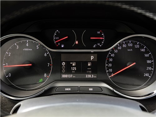 Opel Crossland - новый немецкий конкурент?