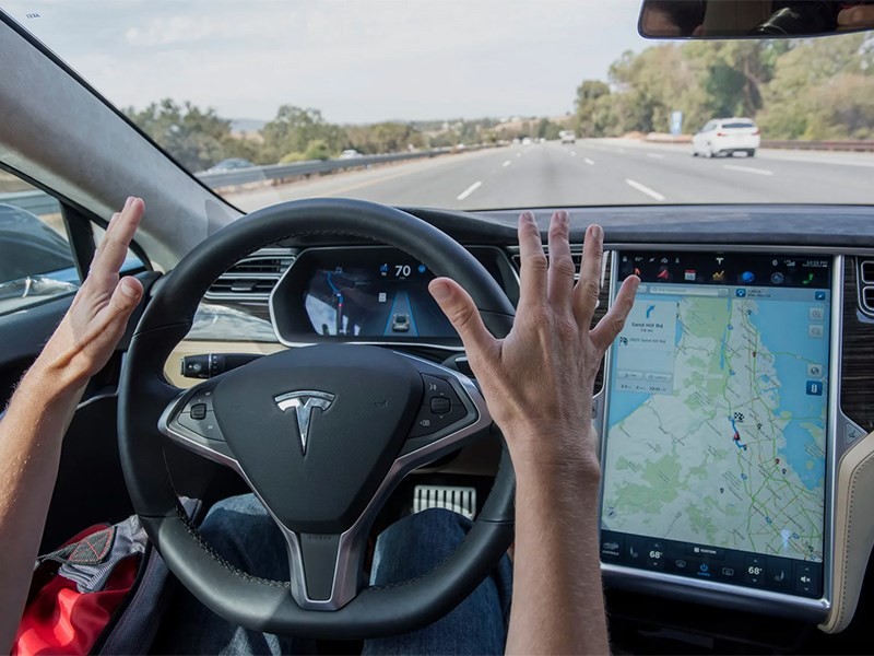 В Tesla готовы поделиться своими разработками с миром