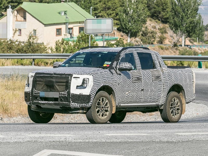 Ford готовит гибридный Ranger