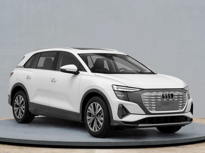 В Китае показали новый Audi Q5 E-Tron 1 В Китае показали новый Audi Q5 E-Tron