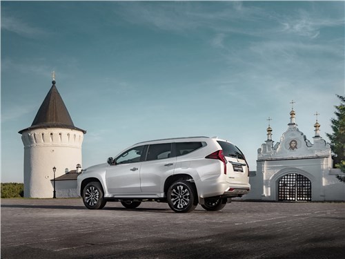 Mitsubishi Pajero Sport - незаметное, но важное обновление!