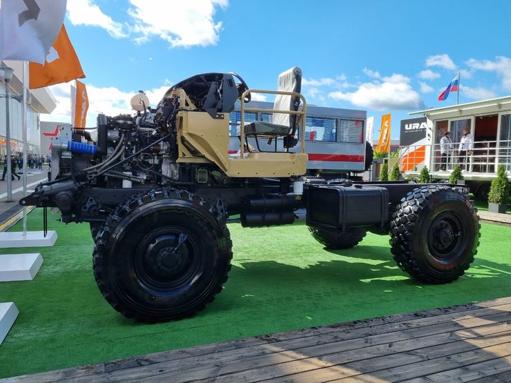 Новые &laquo;Шишига&raquo;, &laquo;Соболь&raquo;, &laquo;Стрела&raquo; и другие &laquo;бомбы&raquo; выставки &laquo;Армия-2021&raquo;