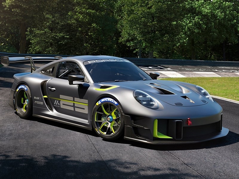 Компания Porsche представила гоночный 911 GT2 RS Clubsport
