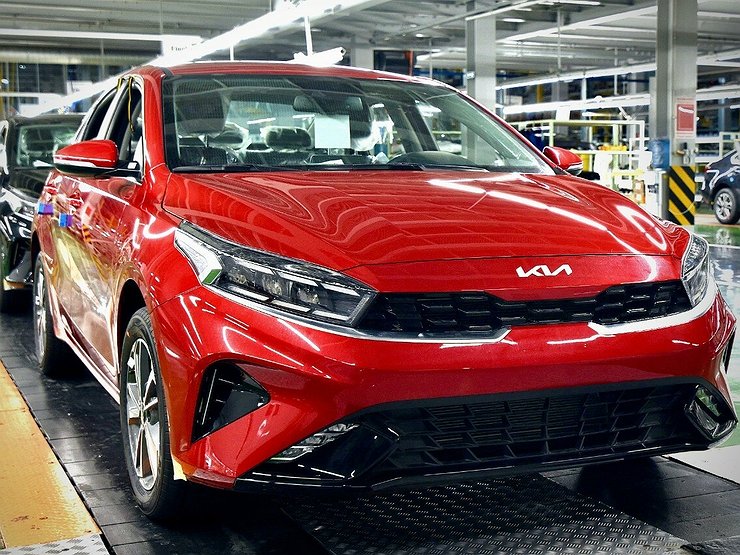 В России началось производство обновленного Kia Cerato