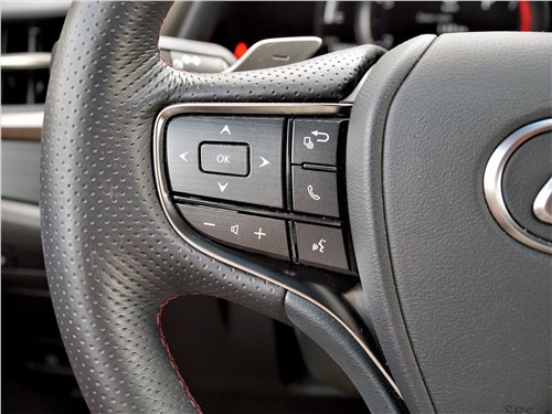 Lexus ES - взять сейчас, или подождать нового поколения?