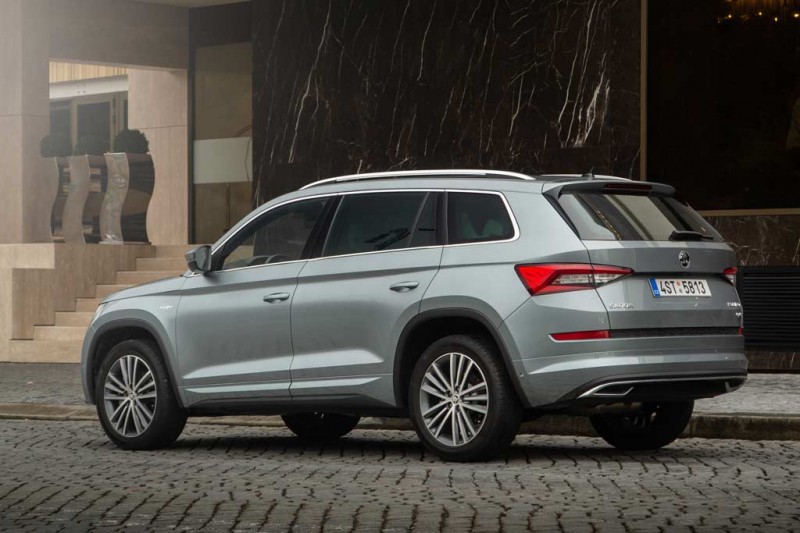 Обзор Skoda Kodiaq 2021: комплектации и цены, фото в новом кузове
