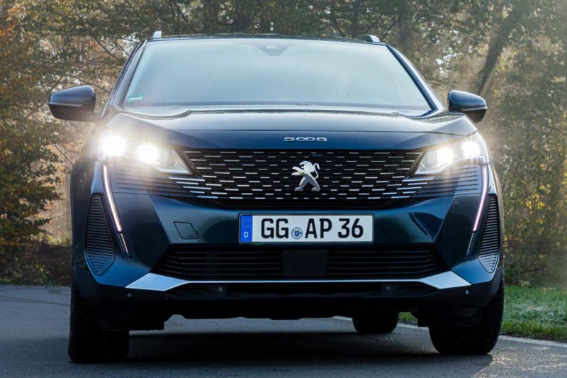 Peugeot 3008 2021: комплектации и цены, фото в новом кузове, отзывы владельцев
