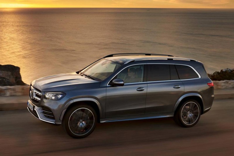 Новый Mercedes GLS 2021: внедорожный S-класс