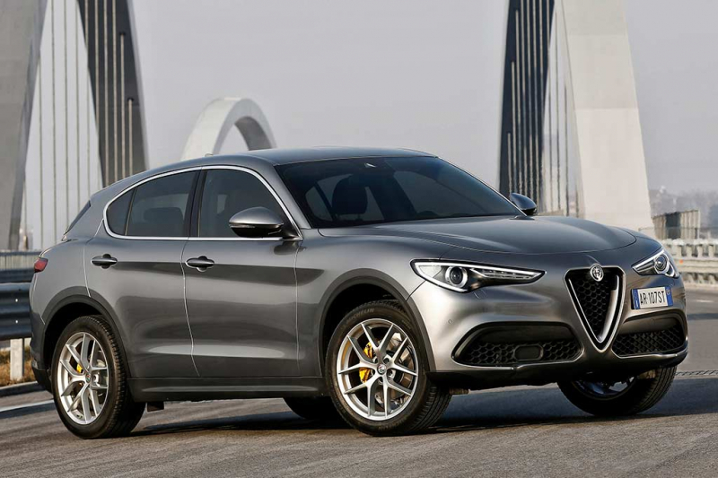 Первый серийный кроссовер Alfa Romeo получил имя Stelvio