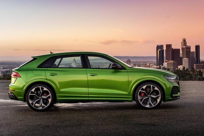 &laquo;Заряженный&raquo; Audi RS Q8 приятно удивил характеристиками и ценой