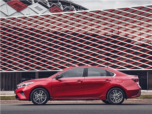 Обновленный Kia Cerato - на глубокий рестайлинг не тянет