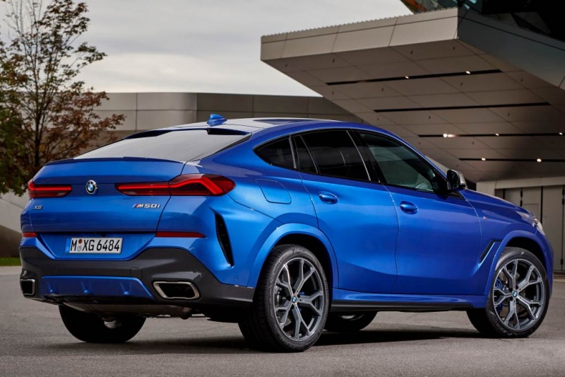 BMW X6 2021: купеобразный кроссовер в новом кузове G06