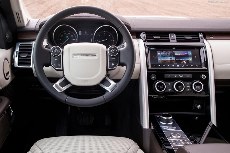 Новый Land Rover Discovery 5 2021: почти Рендж Ровер 2 Новый Land Rover Discovery 5 2021: почти Рендж Ровер
