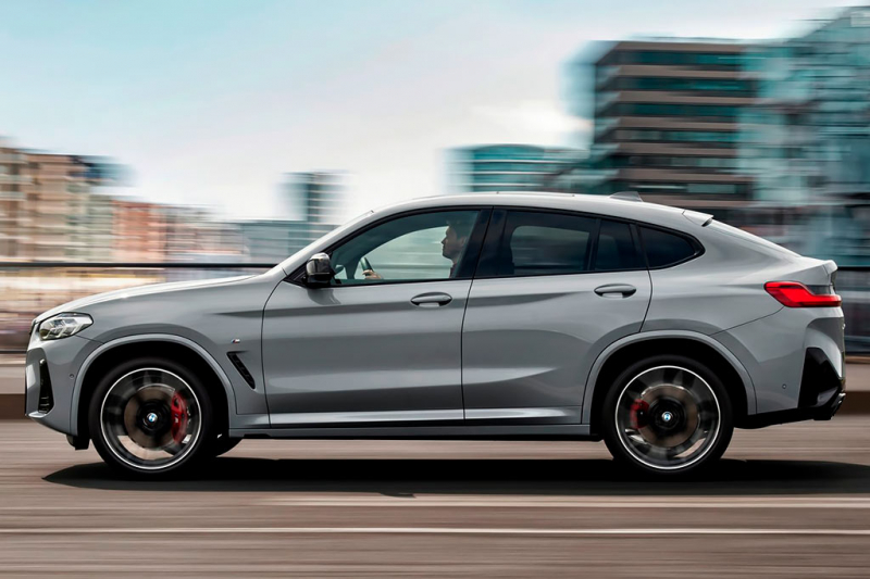 BMW X4 2021: второе поколение кроссовера в кузове G02