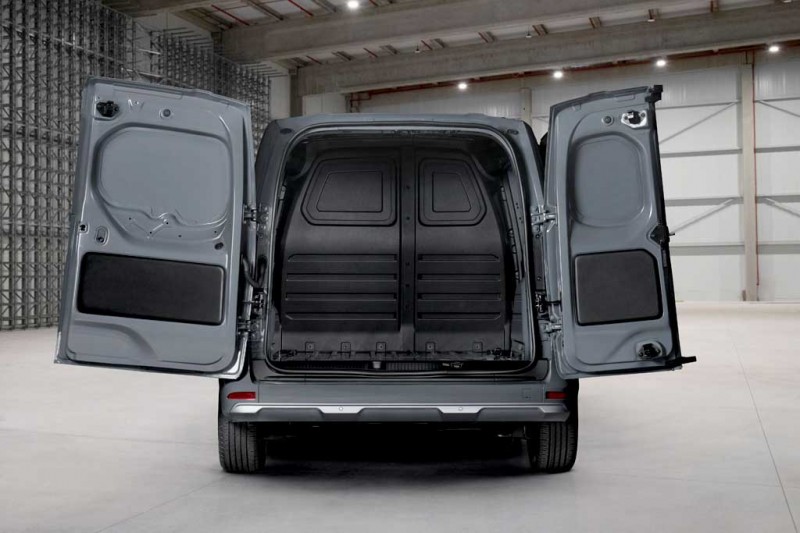Nissan Townstar 2022: японский &laquo;каблучок&raquo; на базе нового Renault Kangoo