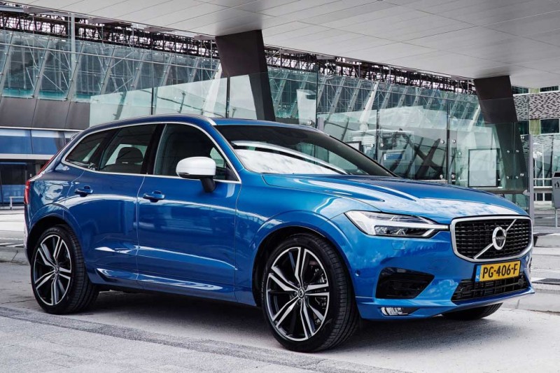 Volvo XC60 2021: комплектации и цены, фото новой модели, отзывы владельцев