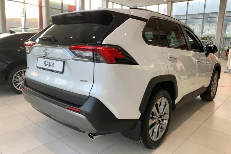 Toyota RAV4 2021: цена и комплектации, фото в новом кузове, отзывы владельцев