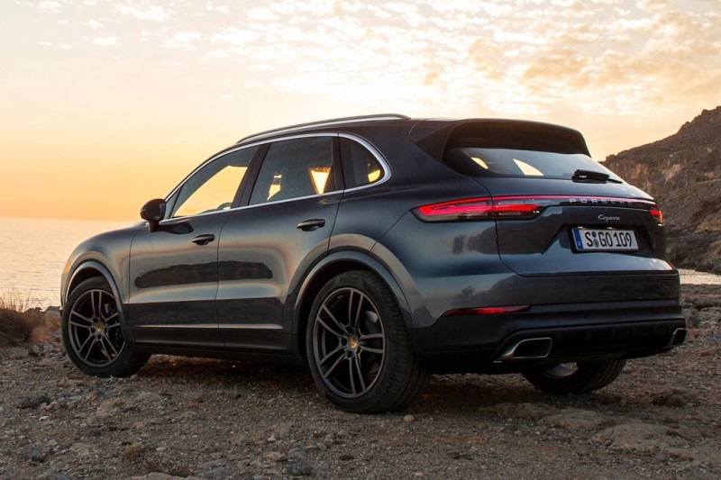 Porsche Cayenne 2021: третье поколение модели