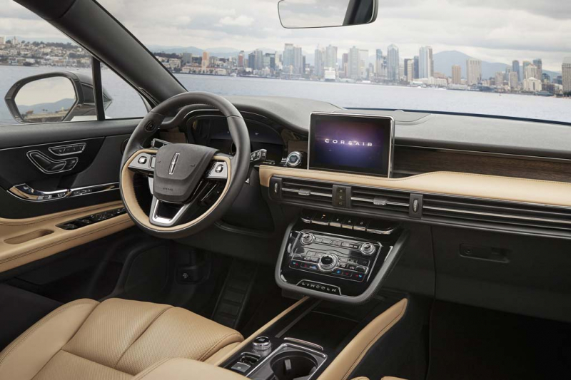 Lincoln Corsair 2021: компактный премиальный SUV