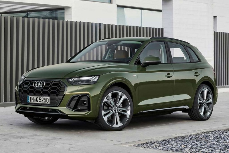 Audi Q5 2021 года: рестайлинг спустя четыре года после выхода второго поколения 1 Audi Q5 2021 года: рестайлинг спустя четыре года после выхода второго поколения