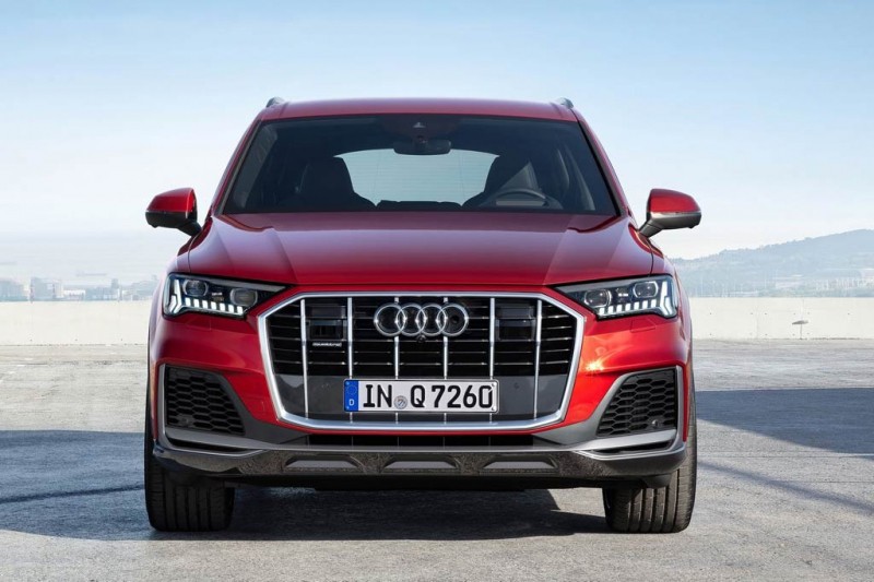 Новый Audi Q7 2021 года: плановый рестайлинг кросовера