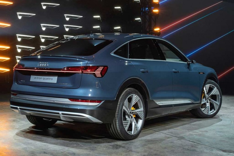 Audi e-tron Sportback: купеобразная версия электрического кроссовера