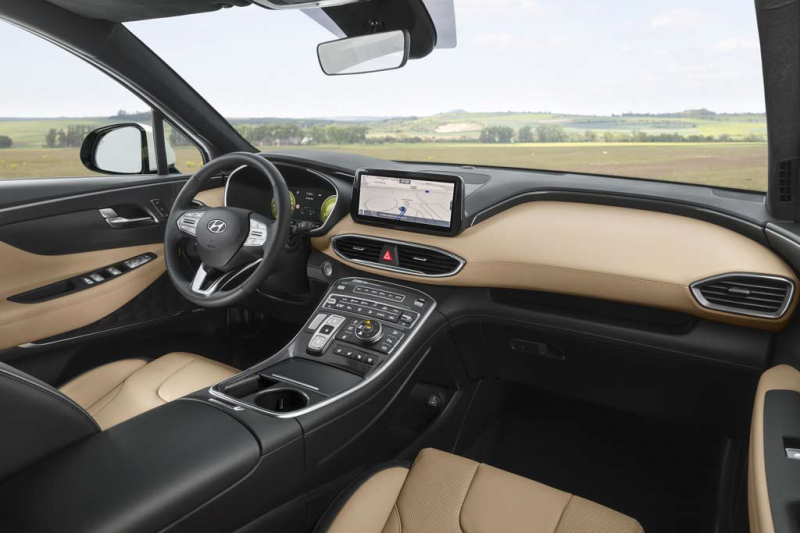 Hyundai Santa Fe 2021 года: плановый рестайлинг и переезд на новую платформу