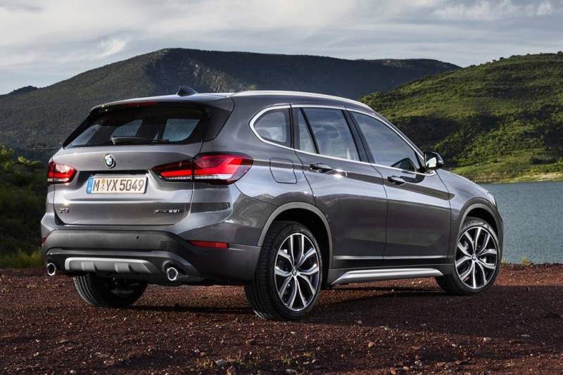 Баварцы представили кроссовер BMW X1 в новом кузове F48