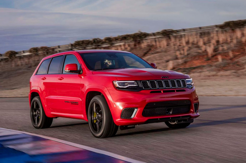 717-сильный внедорожник Jeep Grand Cherokee Trackhawk