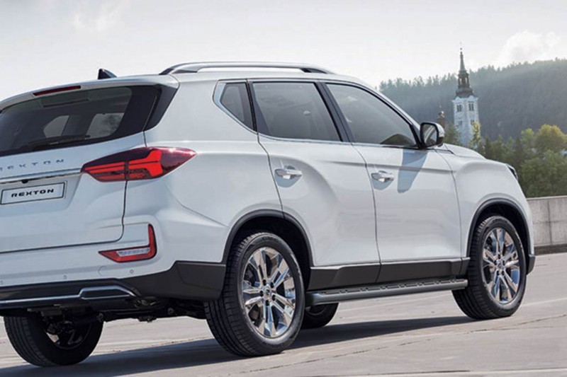 Новый SsangYong Rexton 2021 получил массивную решетку радиатора 3 Новый SsangYong Rexton 2021 получил массивную решетку радиатора