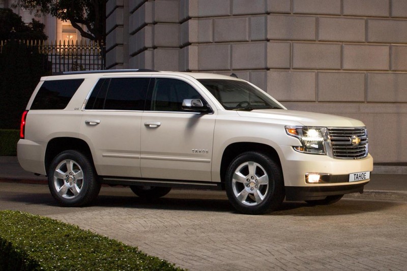 Внедорожник Chevrolet Tahoe 4 поколения: заокеанский богатырь