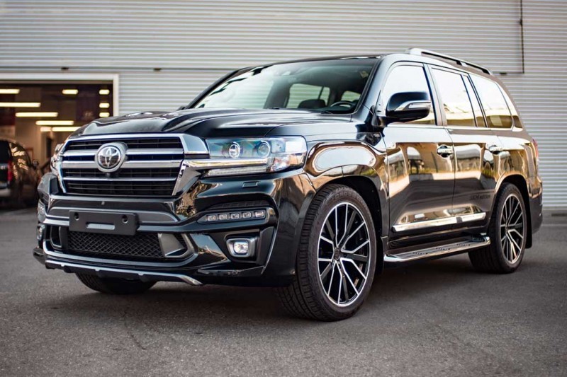 Toyota Land Cruiser 2020: фото, цена и комплектации, отзывы владельцев
