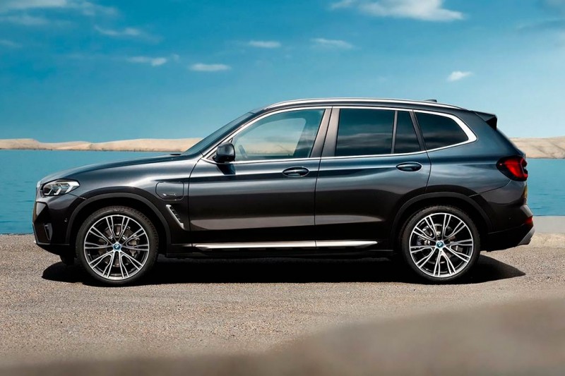 BMW X3 2021: кроссовер в новом кузове G01