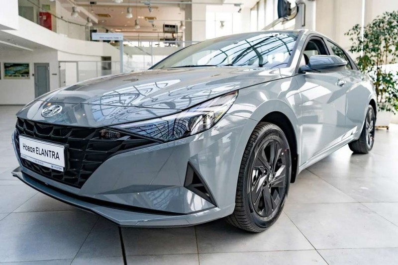 Стоит ли покупать новый Hyundai Elantra 2021: все минусы, отзывы владельцев