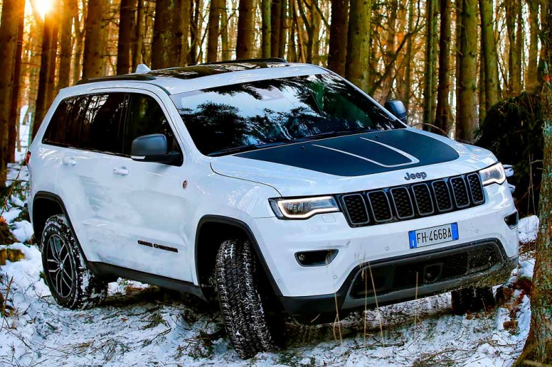 Обзор Jeep Grand Cherokee 2021: все минусы, отзывы владельцев, фото и цены