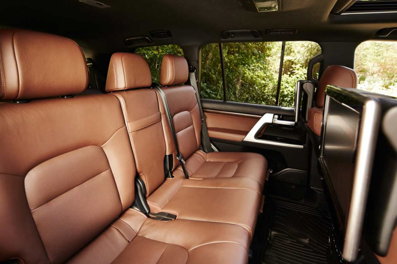 Toyota Land Cruiser 2020: фото, цена и комплектации, отзывы владельцев