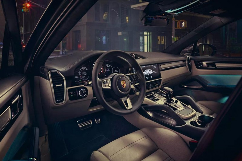 Porsche Cayenne Coupe: купеобразная версия Кайена