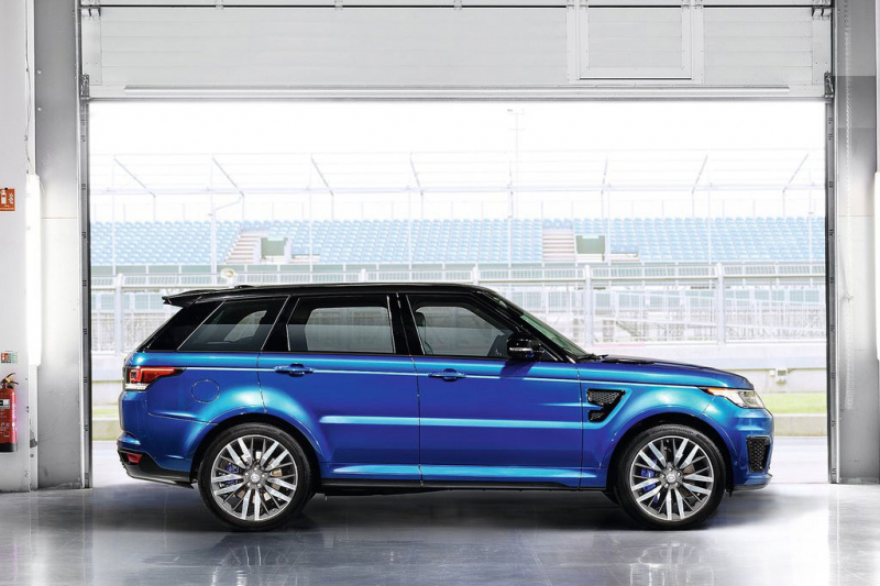 Представлен 575-сильный Range Rover Sport SVR