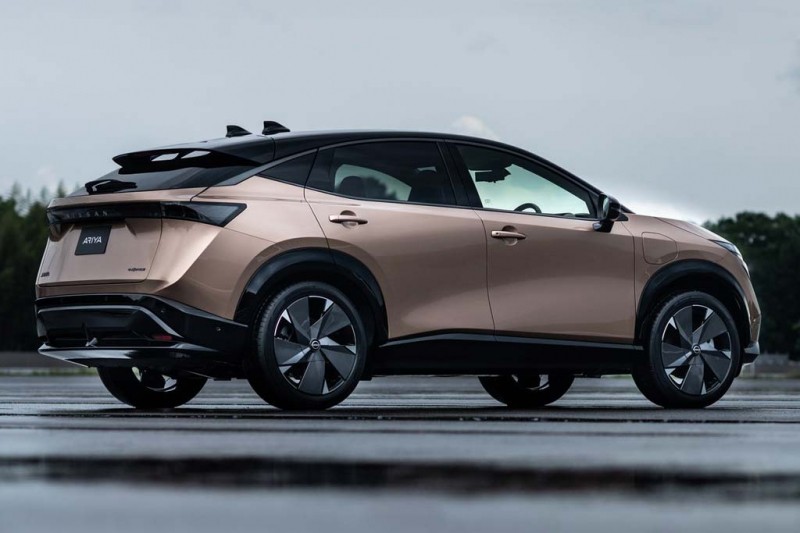 Nissan Ariya: модный электрический кроссовер, который может появиться в России