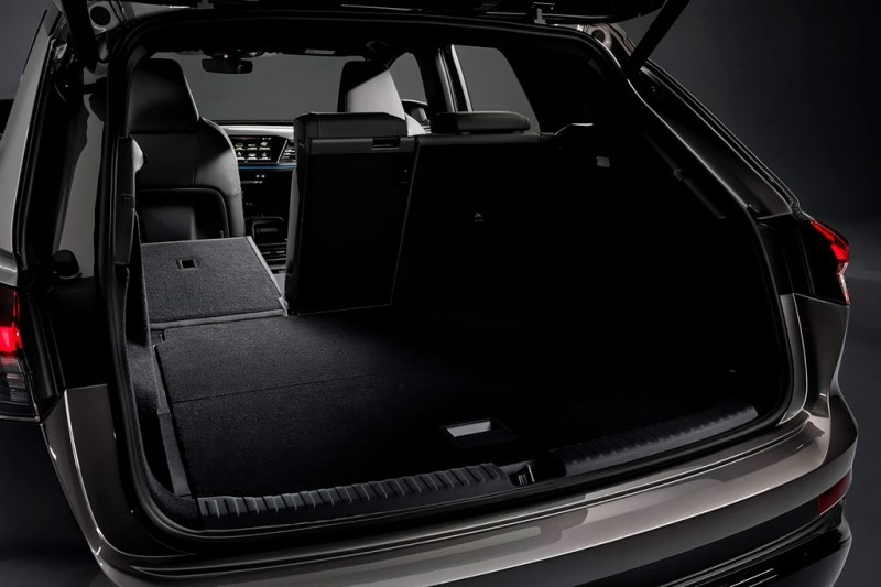 Электрический Audi Q4 e-tron дебютировал вместе с версией Sportback
