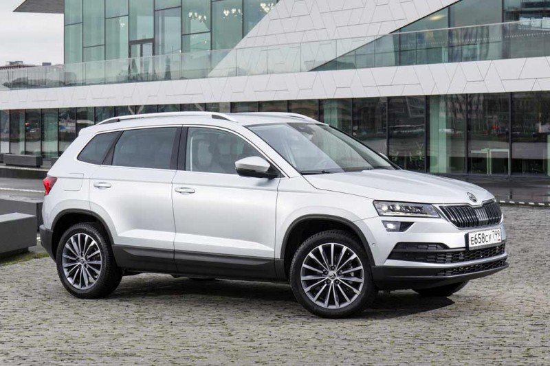 Skoda Karoq 2021: отзывы владельцев, комплектации и цены, фото в новом кузове
