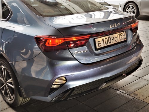 Обновленный Kia Cerato - на глубокий рестайлинг не тянет