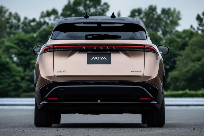 Nissan Ariya: модный электрический кроссовер, который может появиться в России