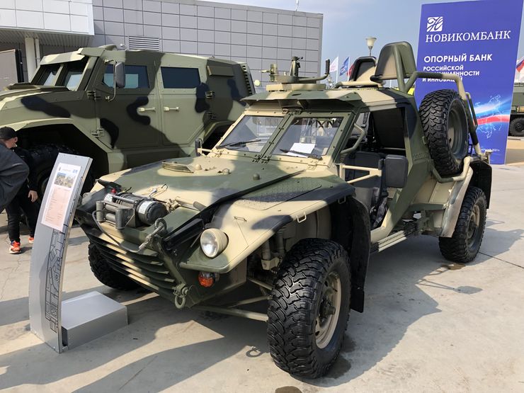 &laquo;Армия-2021&raquo;: на каких новых авто российские военные собираются родину защищать