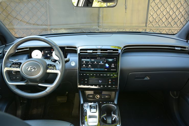 Доездились: чем новый кроссовер Hyundai Tucson уделывает японских конкурентов