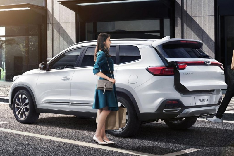 Chery Tiggo 8 2021: семиместный кроссовер из Поднебесной