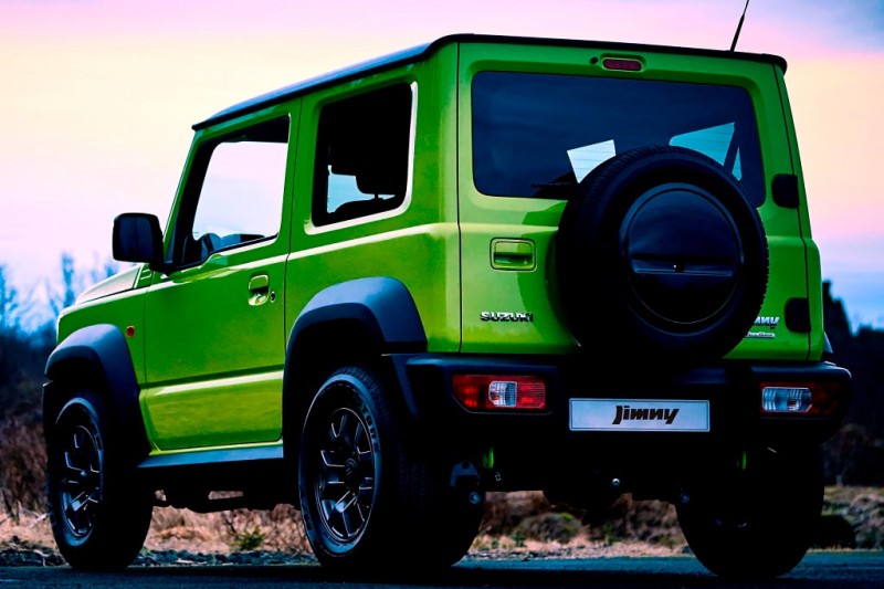 Suzuki Jimny 2021: цена и комплектации в России, фото и характеристики