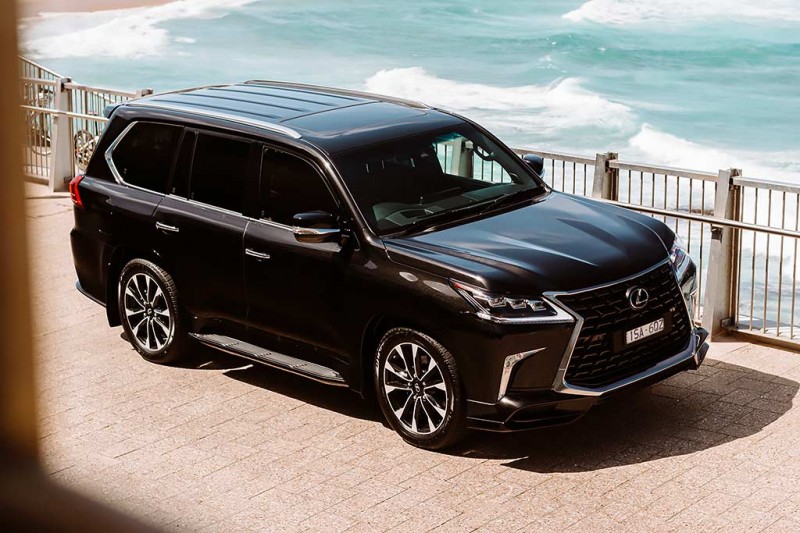 Обзор Lexus LX 2021: все минусы по отзывам владельцев, фото и цены внедорожника