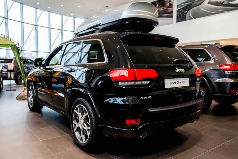 Обзор Jeep Grand Cherokee 2021: все минусы, отзывы владельцев, фото и цены
